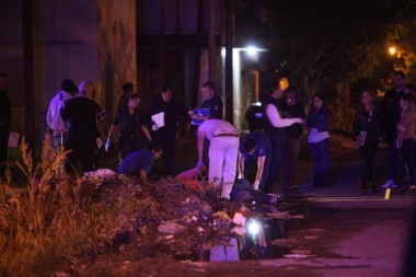 Asesinaron a un hombre de un balazo para robarle su moto