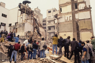 Se cumplen 25 años del atentado a la AMIA