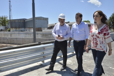 Vidal y Garro inauguraron el nuevo puente de Camino Centenario y 514
