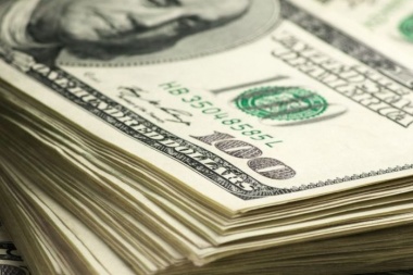 El BCRA tuvo que vender u$s 300 millones para que el dólar no toque los 30
