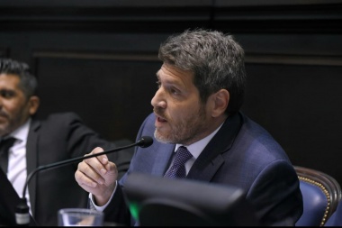 Guillermo Castello: “El Día del Trabajador del Estado es un invento populista”