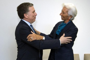 Argentina selló un nuevo acuerdo con el FMI por otros 7.100 millones de dólares
