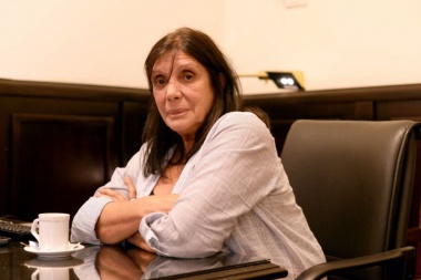Teresa García consideró "una imprudencia" el anuncio de Milei sobre obra pública "mínima"