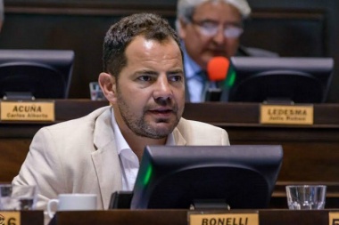 Bonelli: “Esperamos que en la Legislatura sí se pueda debatir un freno al tarifazo”