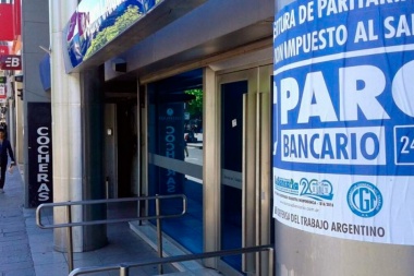 Los bancarios realizan el primer paro del año en rechazo al 9% ofrecido