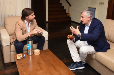 Gerardo Morales se reunió con Lacalle Pou y hablaron del Mercosur