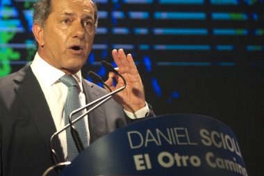 Scioli: "Voy a ser candidato contra Cristina Kirchner o contra quien sea"