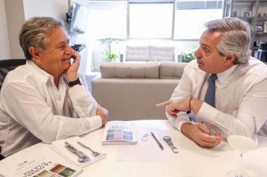 "El proceso de renegociación está bien hecho", afirmó Duhalde tras reunirse con Fernández