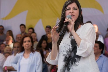 Fernanda Vallejos criticó el acuerdo de Guzmán