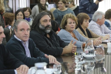 Después de tres meses se reanuda la paritaria docente