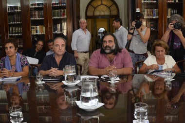 Los docentes enviaron una carta documento para que convoquen a paritarias