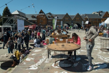 Se realizó la apertura de la Feria Bariloche a la Carta