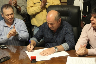 Los municipales de Ensenada percibirán un bono de fin de $12.000