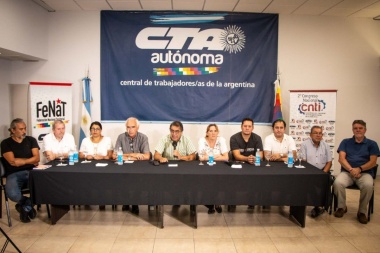Desde la CTA Autónoma proponen "un gran paro nacional" en rechazo al DNU de Milei