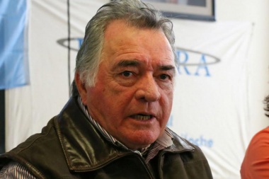 Barrionuevo: “De la Rúa y Alfonsín atacaron a los sindicatos y no terminaron su mandato”