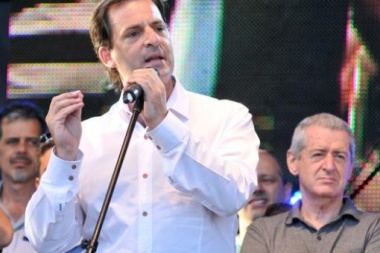 Sujarchuk: “El gobierno tiene el peor equipo de los últimos 50 años”