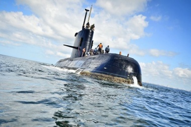 Aviones de cinco países se sumaron a la búsqueda del submarino extraviado