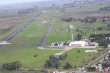 Un megaproyecto busca conectar el aeropuerto de La Plata con la terminal de ómnibus