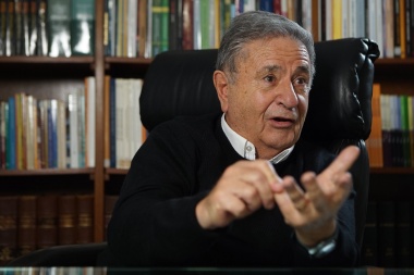 Duhalde dijo que debería haber debates profundos: "La situación de Argentina hoy es dificilísima"