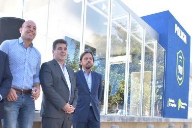 Ritondo inauguró un destacamento policial en Quilmes