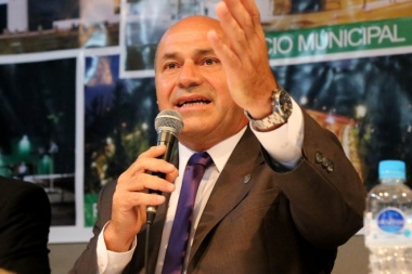Denuncian operaciones de espionaje ilegal a Mario Secco