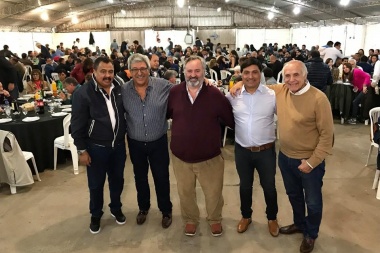 Denuncian un contubernio entre el Gobierno, UATRE, OSPRERA y el RENATRE