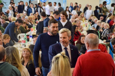 Junto a Frigerio, Lucas Delfino lanzó su campaña en Hurlingham