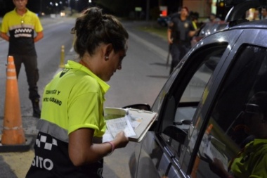 La Plata busca cambiar multas de tránsito por trabajos comunitarios