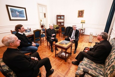 Alberto Fernández se reunió con los representantes locales del Papa Francisco