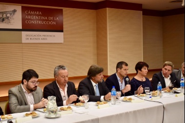 Bucca se reunió con miembros de la Cámara Argentina de la Construcción