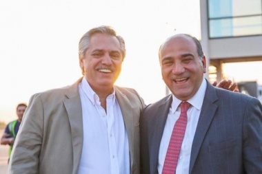 Alberto Fernández viajó a Tucumán para participar de la asunción de Manzur