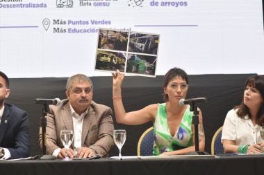 Mayra abrió las sesiones con críticas a Martiniano y anunció nuevas medidas