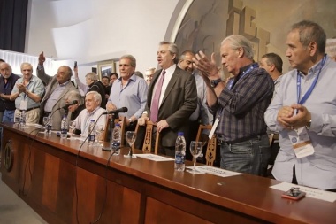 Alberto Fernández se reúne con la CGT en Olivos