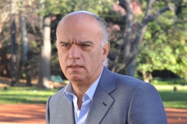 El intendente de Lanus confirmó que tiene coronavirus
