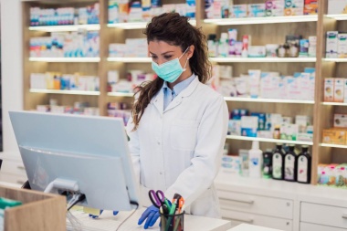 El Colegio de Farmacéuticos propone sumarse al Plan de Vacunación