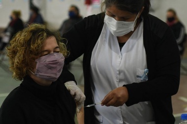 Comenzaron a distribuirse casi 1.500.000 vacunas en todo el país