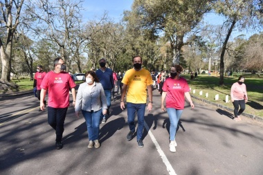 Julio Garro y Ocaña participaron de una “Caminata saludable”