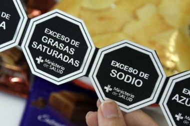 Reglamentan la Ley de Promoción de la Alimentación Saludable