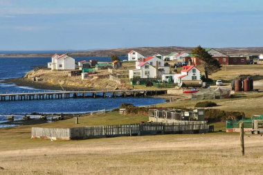 Cancillería pidió información a Chile por vuelos irregulares a Malvinas
