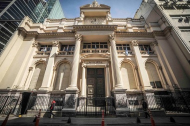 El Central anunció una nueva tasa de interés para los plazos fijos en pesos