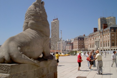 Casi 2 millones de turistas viajaron por el feriado