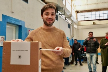 El Presidente felicitó al gobernador electo de Chubut, Ignacio Torres