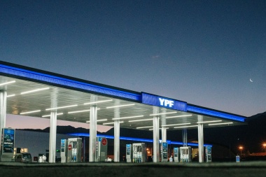YPF aumentó los combustibles 12% promedio en todo el país