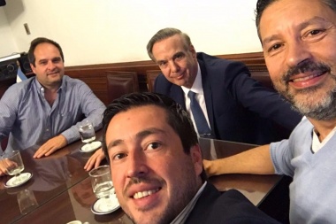 Intendentes K se arriman a Pichetto ante una eventual derrota de Cristina