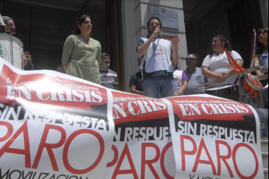 Los judiciales bonaerenses realizaron un paro con movilización