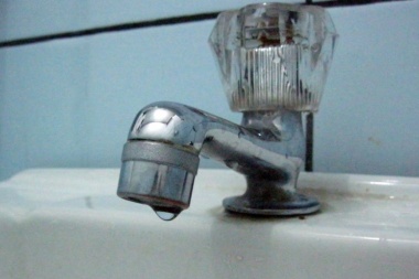 ABSA: Sube un 40% la factura de agua en la Provincia