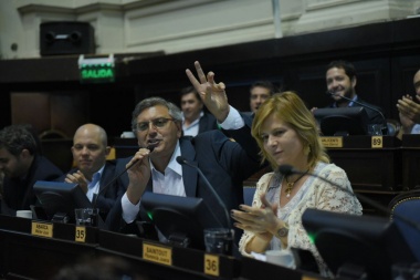 Abarca: "La restauración de fondos para la Provincia es una engaña pichanga"
