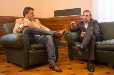 Massa se reunió con Pichetto en busca de la reunificación del peronismo