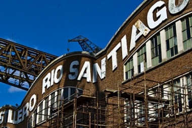 Trabajadores del Astillero Río Santiago se quejan por falta de pago