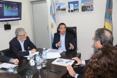 El intendente de Florencio Varela se reunió con los directivos de Edesur